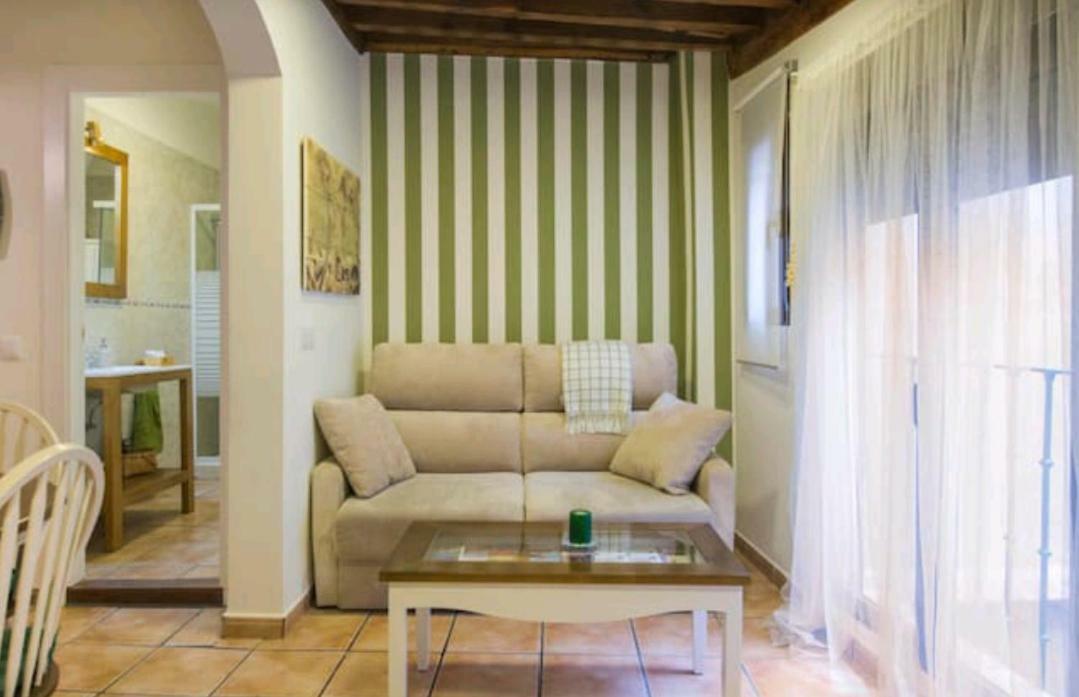 Apartamento Alfileritos XX Apartman Toledo Kültér fotó